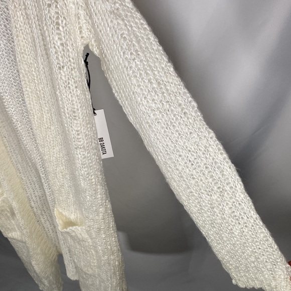 BB Dakota - Picture 2 of 4